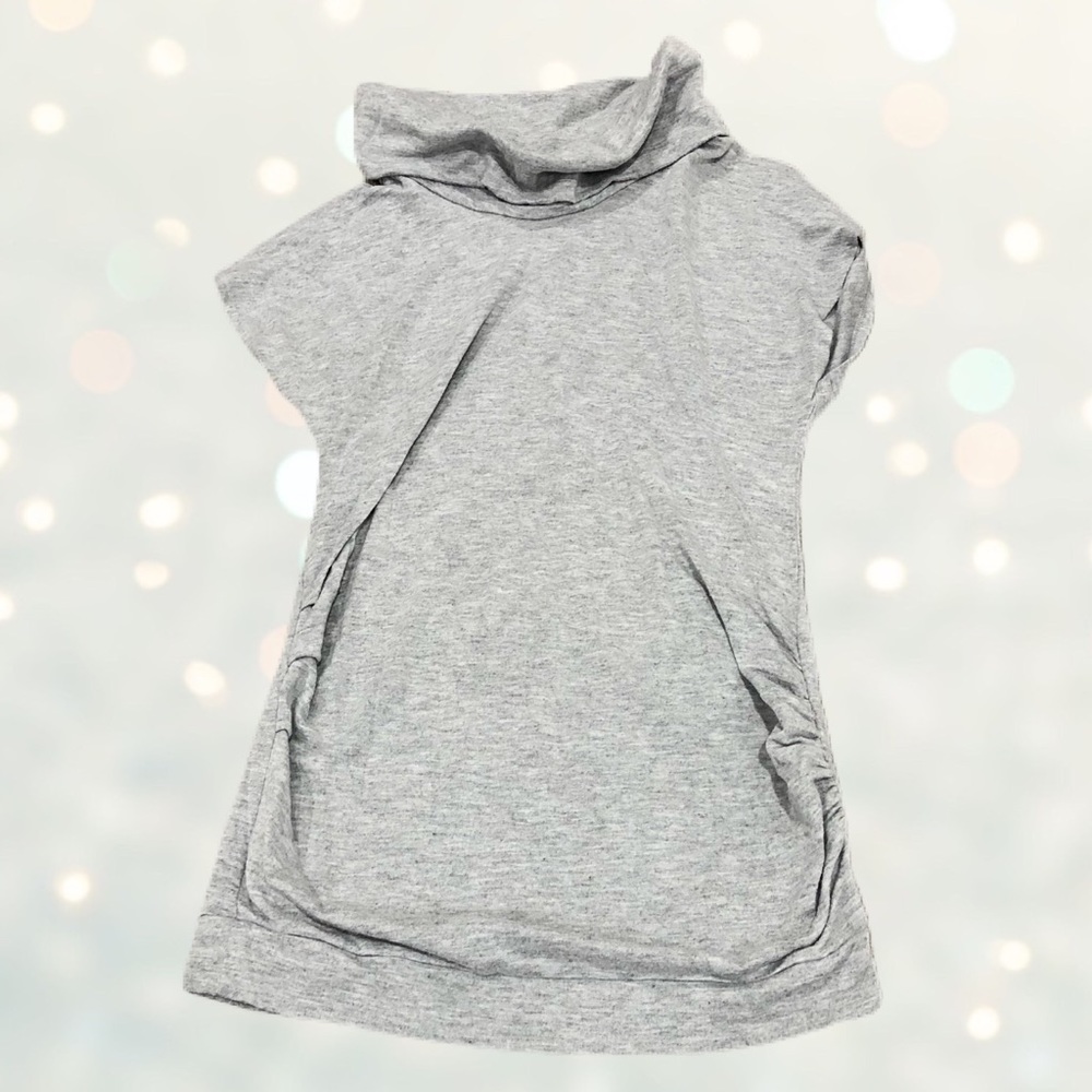 Cool gray short sleeve w/ bunch collar maternity S